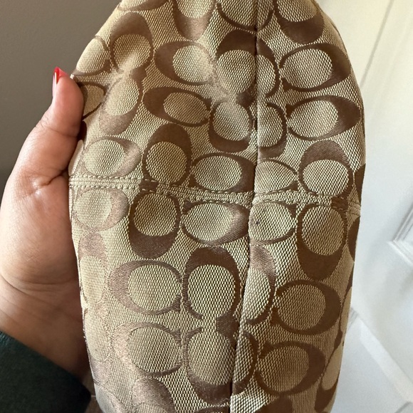 Vintage Coach Signature Brown and Tan Hobo Bag - Picture 5 of 9
